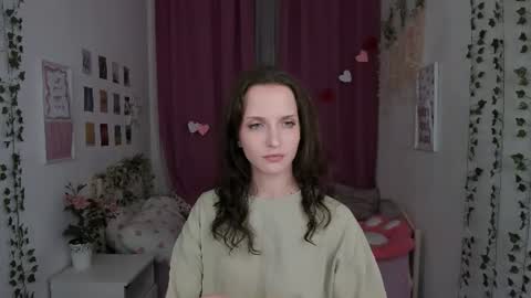 Snapshot of ariadna_s chatting on 20, 7, 2026 Ariadna online show from 20, 7, 2026