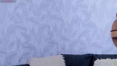 ariadnaa_brown1 online show from 5, 1, 2026