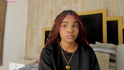 Snapshot of ariafoster chatting on 19, 10, 2025 Aria Foster online show from 19, 10, 2025