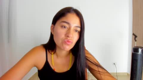 Snapshot of ariamontgomeryyy chatting on 15, 6, 2026 Aria Montgomery online show from 15, 6, 2026