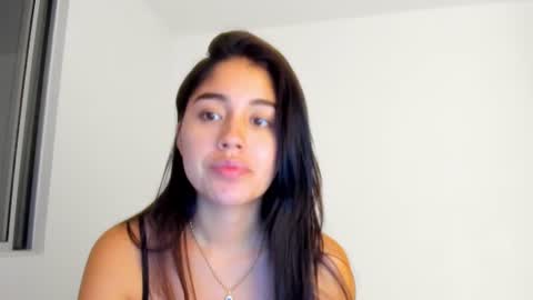 Snapshot of ariamontgomeryyy chatting on 7, 7, 2026 Aria Montgomery online show from 7, 7, 2026