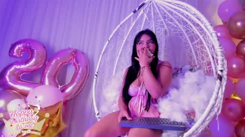 Snapshot of ariana_ceballos chatting on 29, 12, 2024 ARIANA online show from 29, 12, 2024