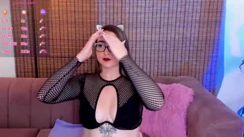 Ariana Cruz online show from 10, 12, 2024