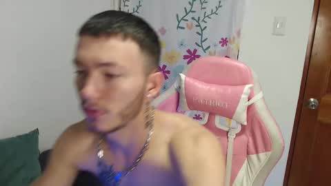 ariana_esteban07 online show from 24, 2, 2026