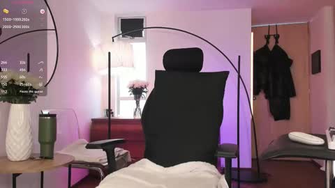 DaniAri - dimension X at night NY time online show from 10, 1, 2026