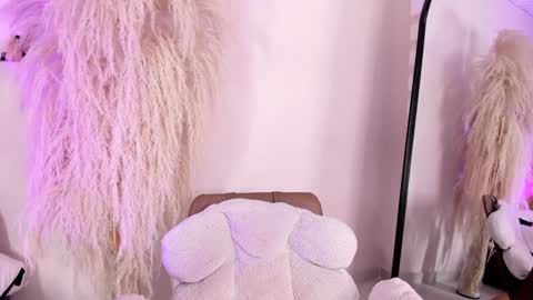 Ariana  online show from 13, 1, 2025