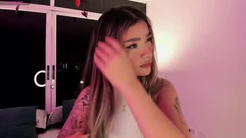 Ari online show from 13, 2, 2025