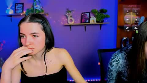 arianaa_cat online show from 20, 4, 2026