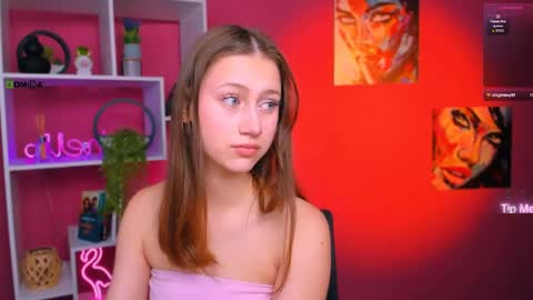 arianaa_cat online show from 2, 6, 2026