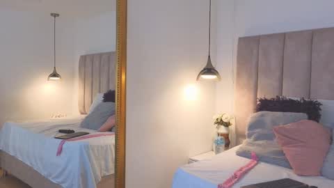 Ariana  online show from 30, 9, 2025