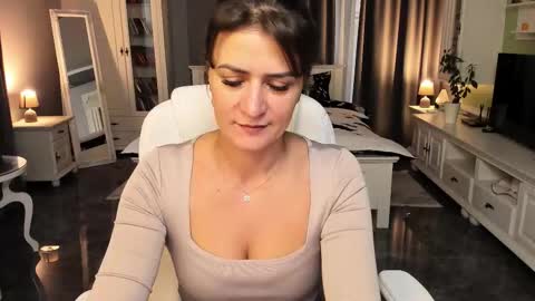 Ana online show from 3, 10, 2025