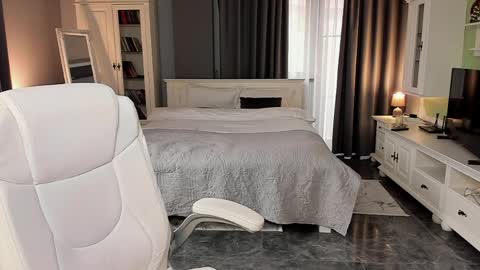 Ana online show from 2, 4, 2026