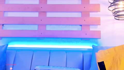 Ari  online show from 28, 10, 2025