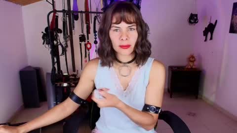 Snapshot of arianna_connorr chatting on 12, 5, 2026 arianna_connorr online show from 12, 5, 2026