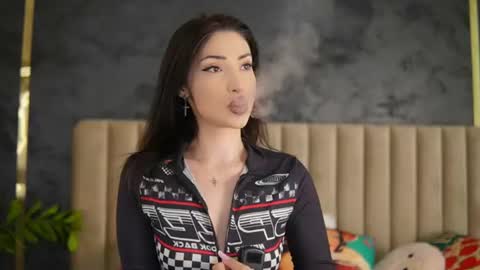 Snapshot of arianna_moonx chatting on 5, 8, 2026 arianna_moonx online show from 5, 8, 2026