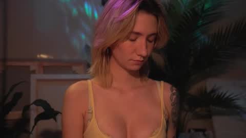 Olivka online show from 17, 10, 2025