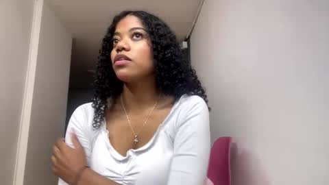 arianna_roxe_ online show from 26, 5, 2026