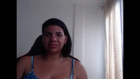 ariannaloovel online show from 2, 12, 2024