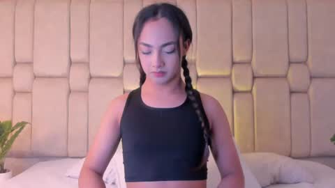 Welcome to Ari room online show from 12, 7, 2026