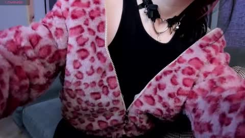 Ariel online show from 13, 2, 2025