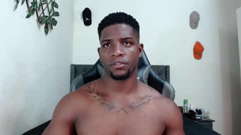 Snapshot of arielbronwxxx chatting on 16, 2, 2025 chris online show from 16, 2, 2025