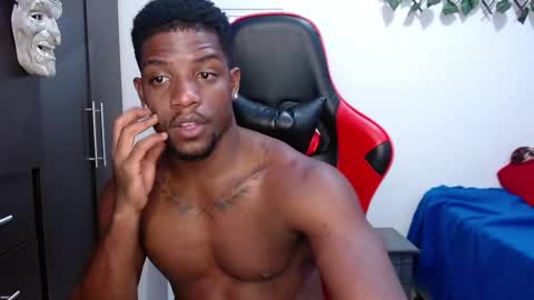 Snapshot of arielbronwxxx chatting on 7, 3, 2025 chris online show from 7, 3, 2025