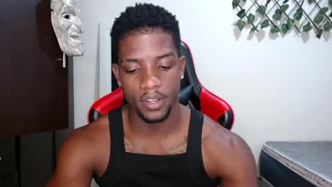 Snapshot of arielbronwxxx chatting on 8, 3, 2025 chris online show from 8, 3, 2025