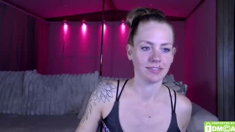 Arielle NDour online show from 10, 2, 2025