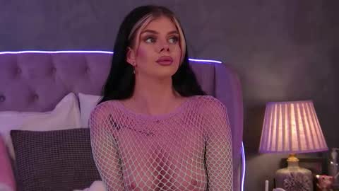 Ariell online show from 8, 10, 2025