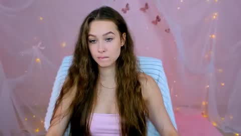 Snapshot of arielsykes chatting on 25, 7, 2026 arielsykes online show from 25, 7, 2026