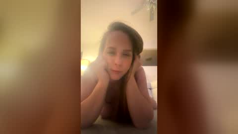 Snapshot of arielthemermaid69 chatting on 4, 8, 2026 arielthemermaid69 online show from 4, 8, 2026