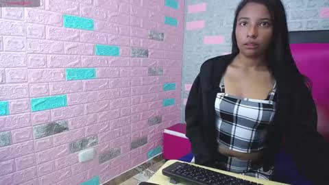 Snapshot of arietta_ chatting on 5, 12, 2024 ARIETTA online show from 5, 12, 2024