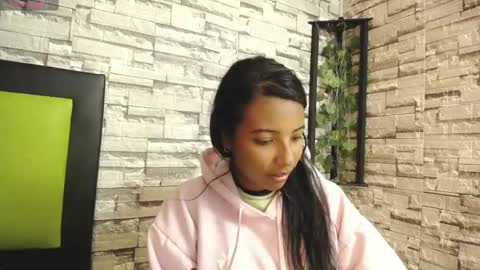 Snapshot of arietta_ chatting on 1, 3, 2025 ARIETTA online show from 1, 3, 2025