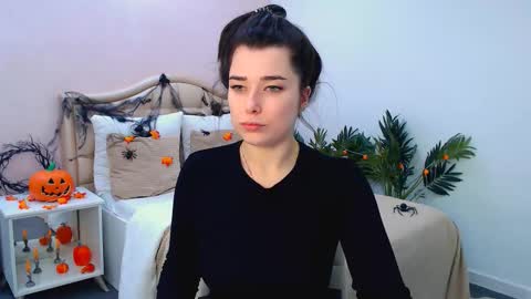 Ari online show from 1, 11, 2025