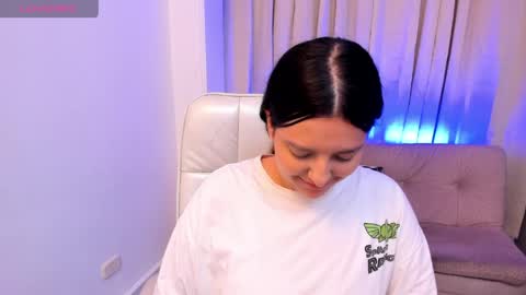 arihanna_london online show from 26, 5, 2026
