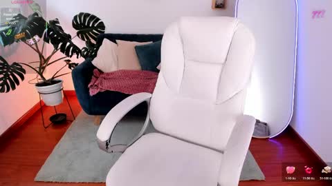 Ari  online show from 14, 4, 2026