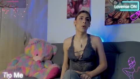 Ariana Forero ---- independet model online show from 28, 3, 2026