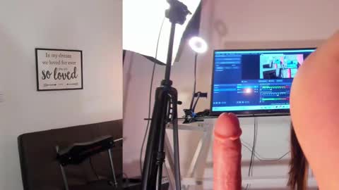  Arianna  online show from 20, 2, 2025