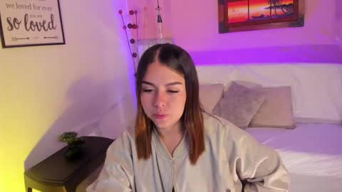  Arianna  online show from 19, 10, 2025