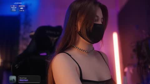 Arina online show from 9, 9, 2025