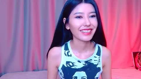 Snapshot of arinsun chatting on 1, 11, 2025 haitani online show from 1, 11, 2025