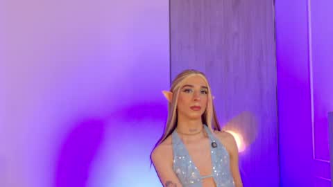   Nice to meet you  thumb up me please its important I  LOOK MY BIO DOWN online show from 9, 4, 2026