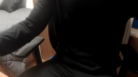 Snapshot of arlandria_ chatting on 19, 12, 2025 arlandria_ online show from 19, 12, 2025