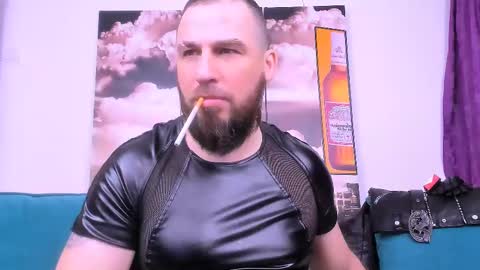 Armando online show from 10, 3, 2025