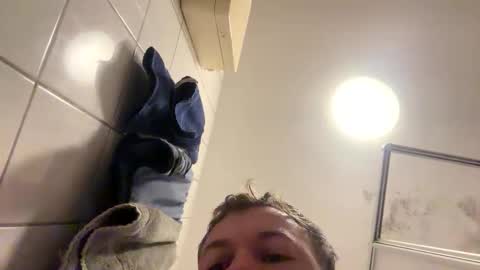 armyskater32 online show from 16, 11, 2025