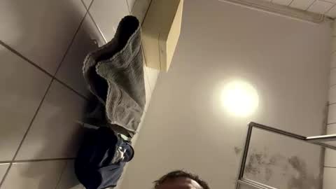 armyskater32 online show from 4, 3, 2026