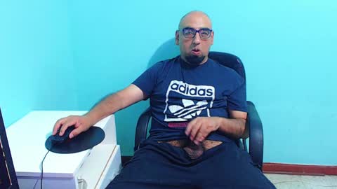 arnelux72 online show from 8, 1, 2025