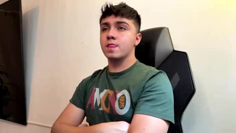 aron__cooper online show from 16, 5, 2026