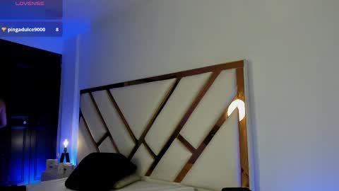 Snapshot of aron_cruz12 chatting on 12, 5, 2026 Aron cruz online show from 12, 5, 2026
