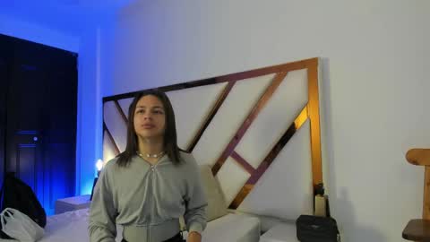 Snapshot of aron_cruz12 chatting on 19, 5, 2026 Aron cruz online show from 19, 5, 2026